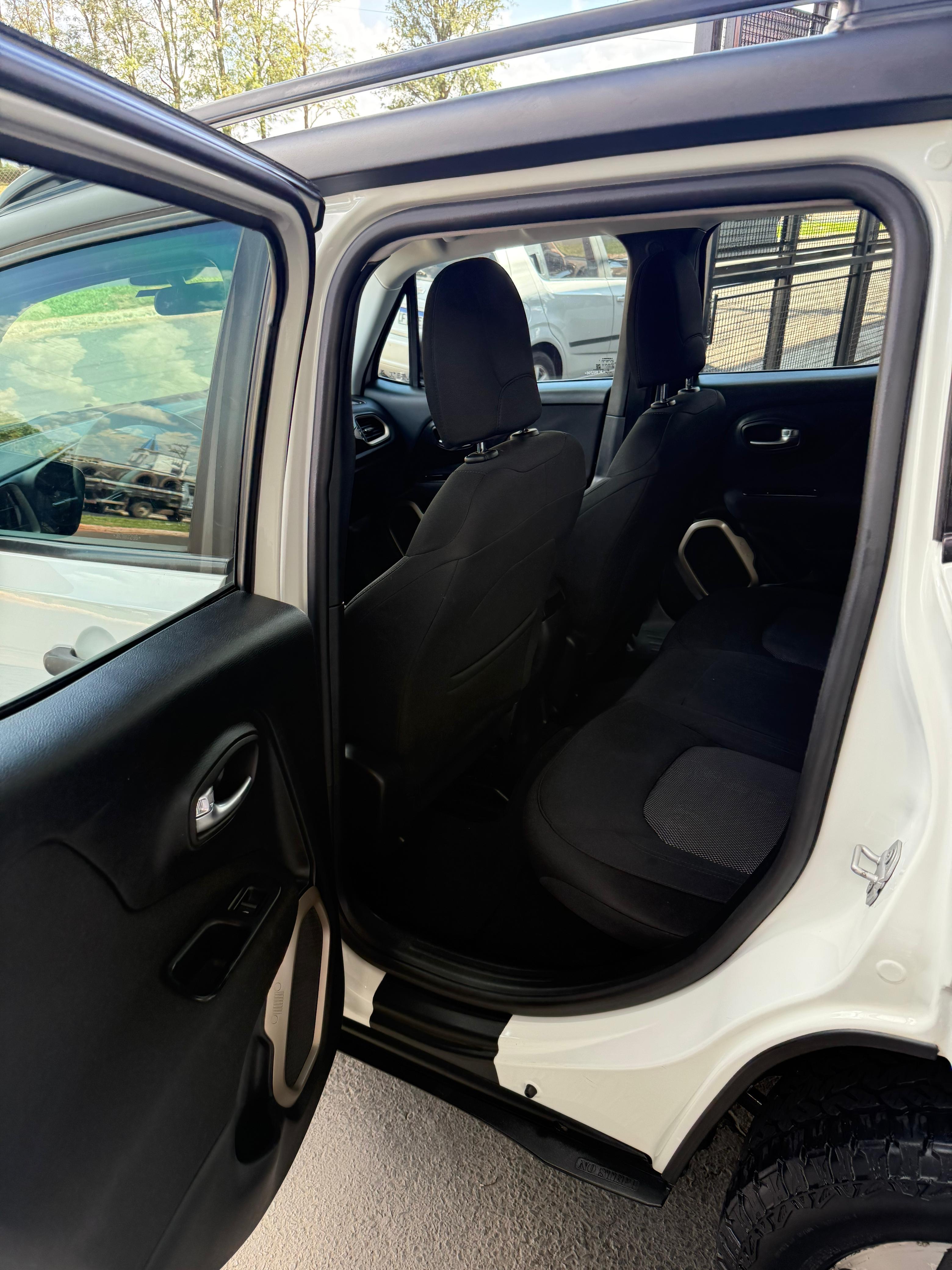 JEEP Renegade Sport - miniatura 4