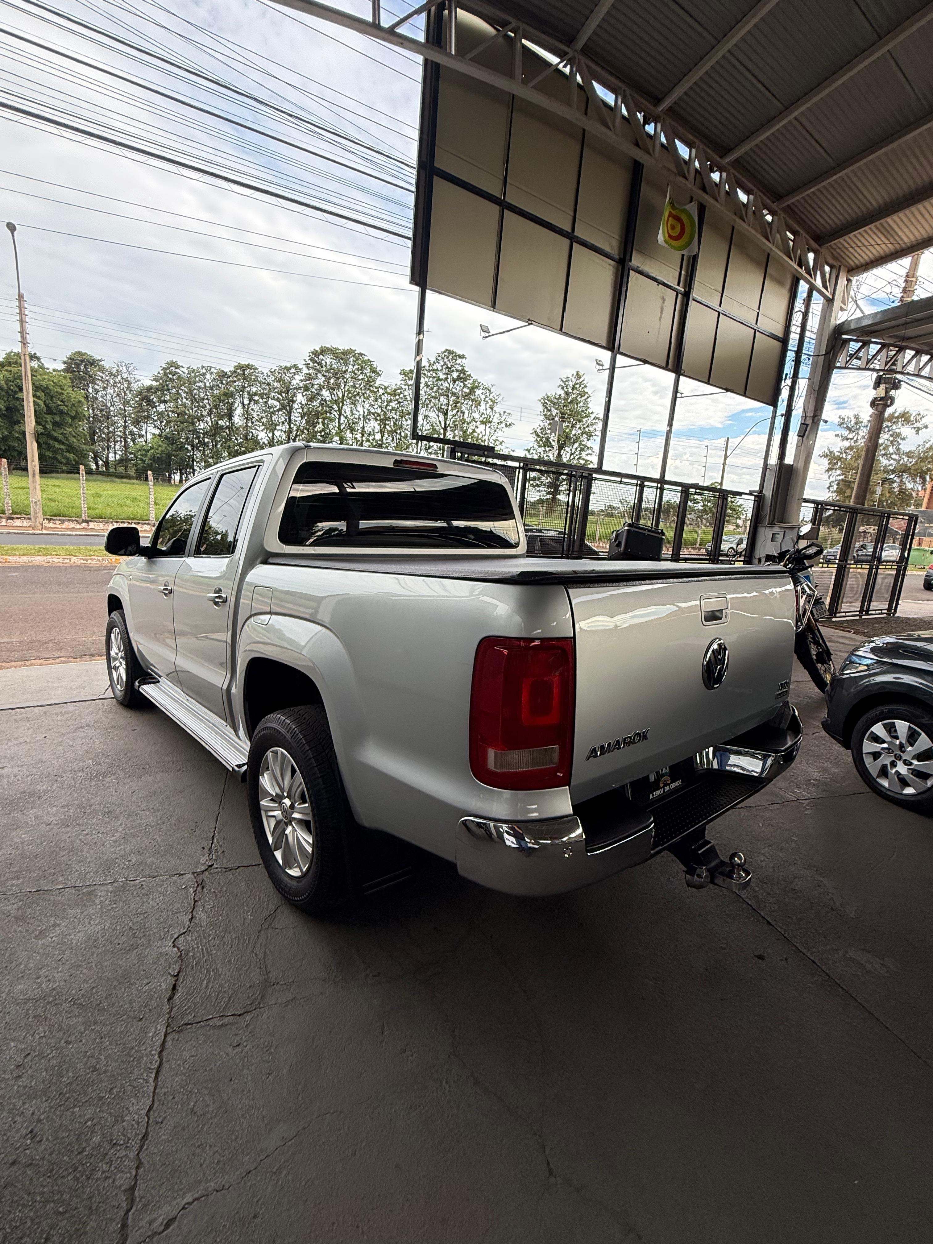 VOLKSWAGEN Amarok - miniatura 10