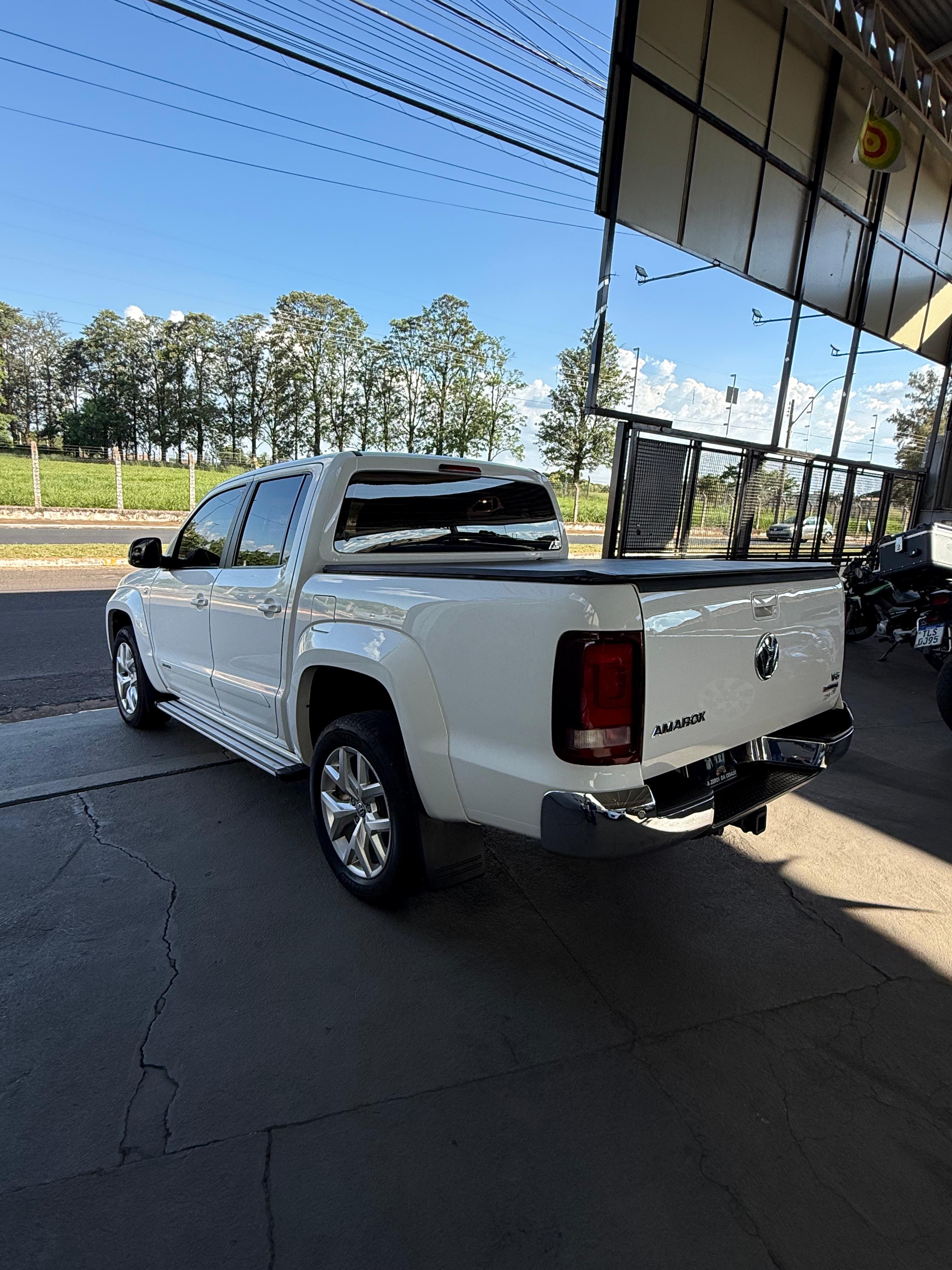 VOLKSWAGEN Amarok - miniatura 10