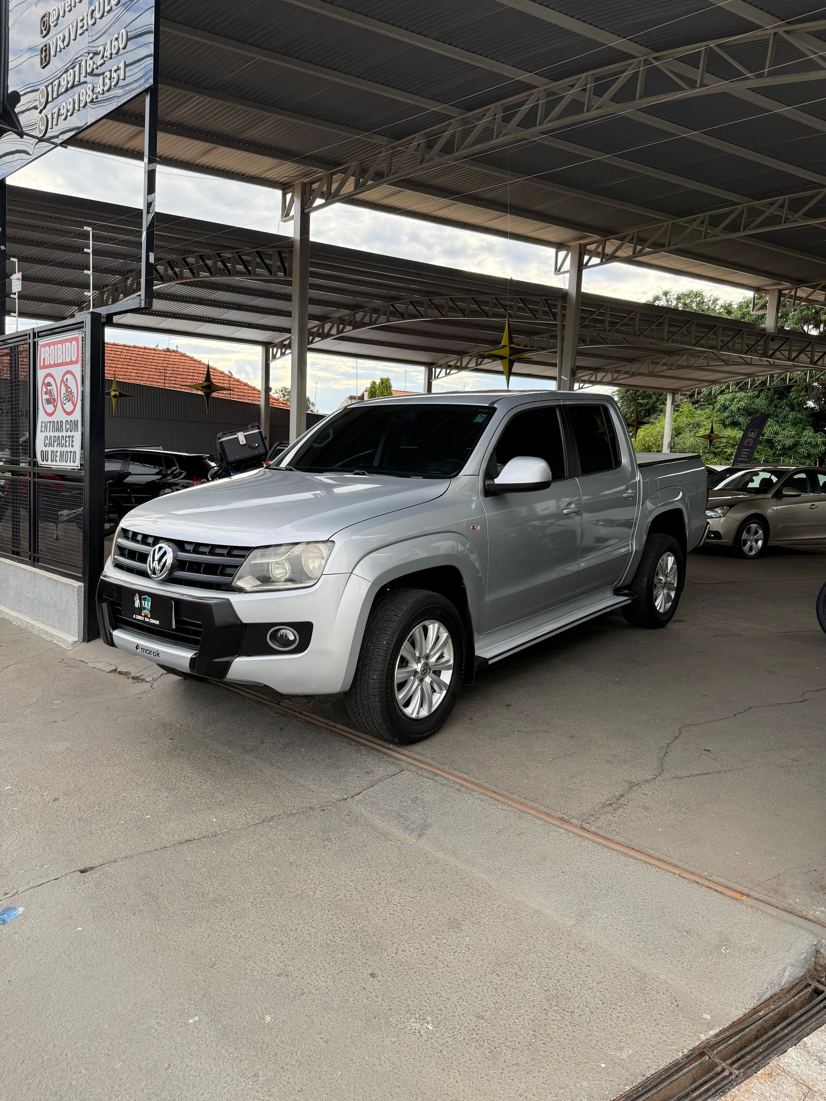 VOLKSWAGEN Amarok - miniatura 3