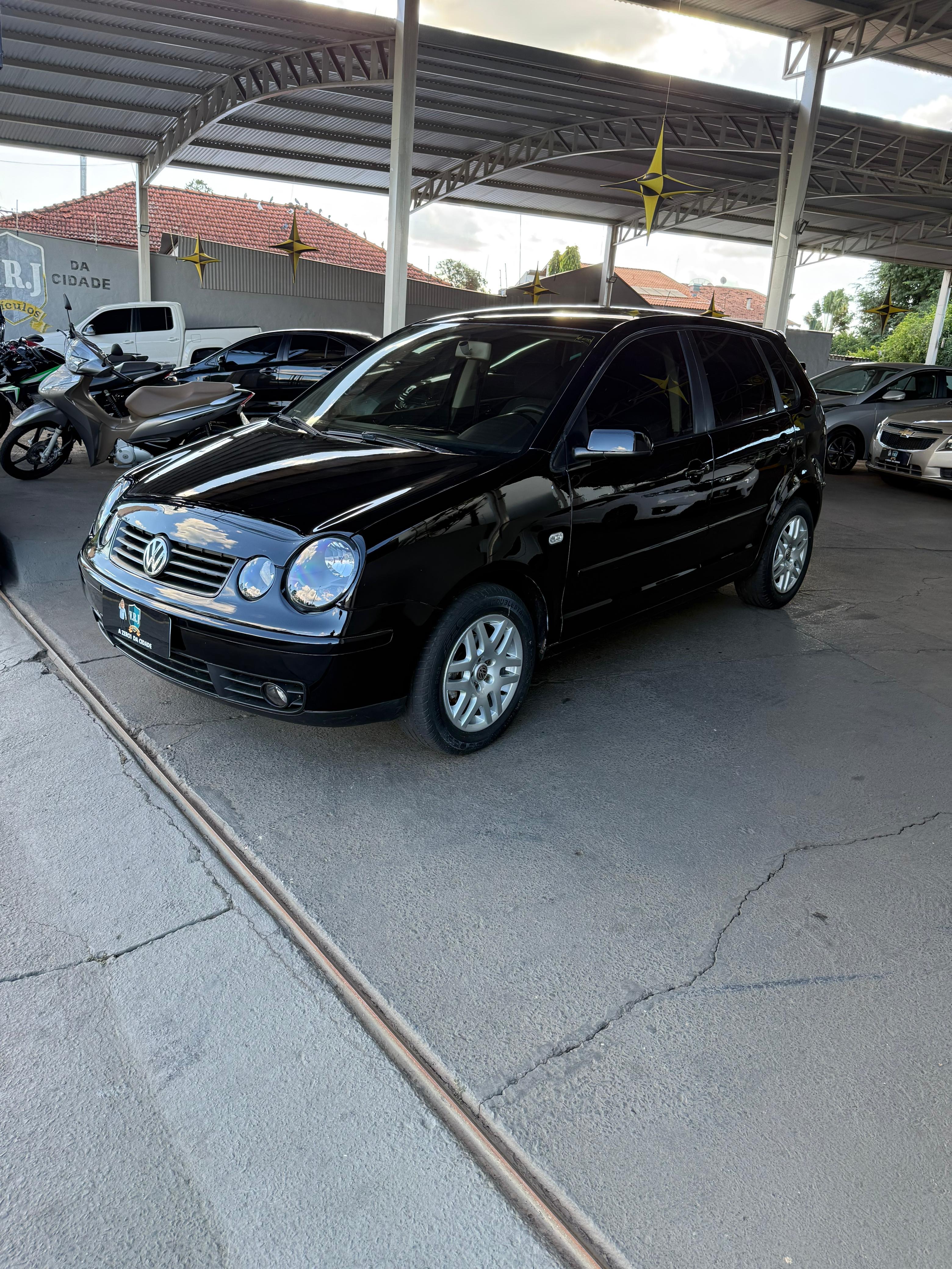 VOLKSWAGEN Polo - miniatura 3