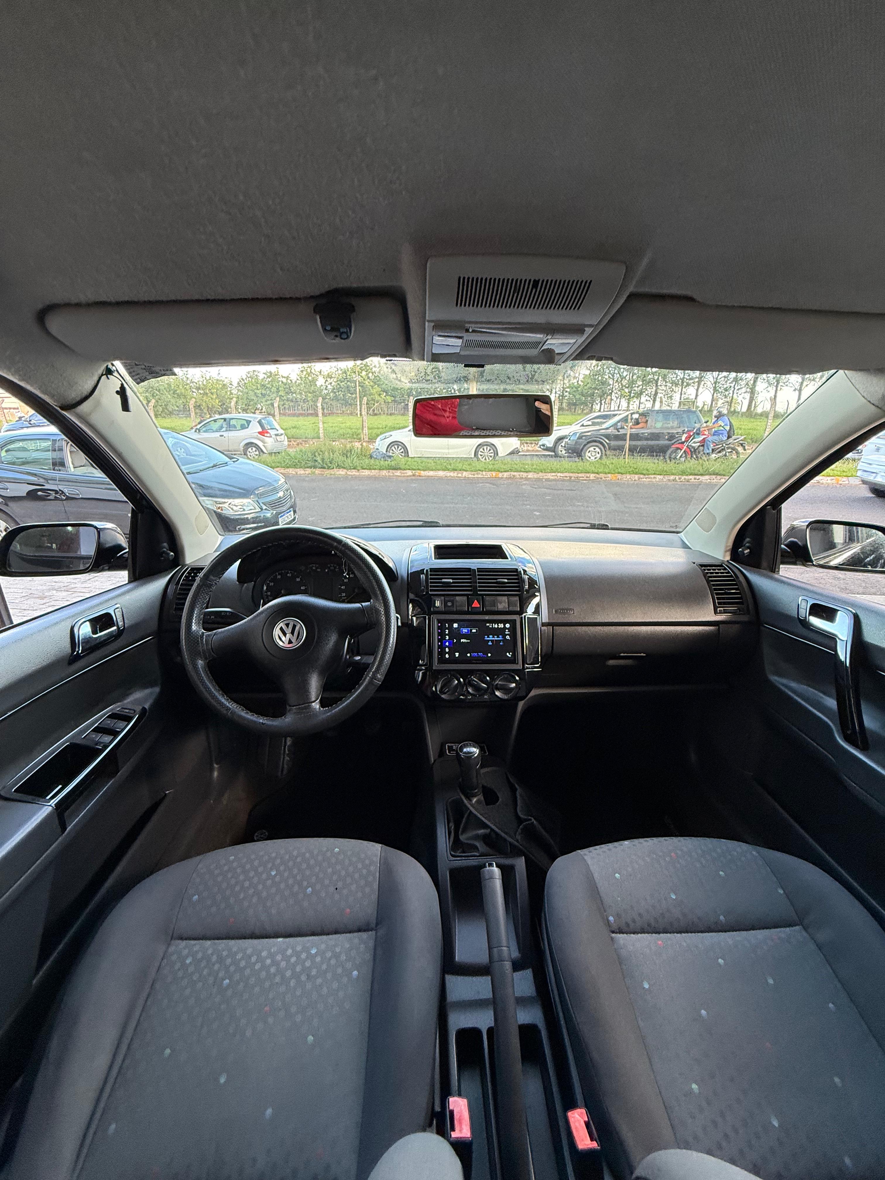 VOLKSWAGEN Polo - miniatura 5